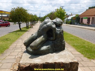 Monumento Negrinho do Pastoreio (01/2013)